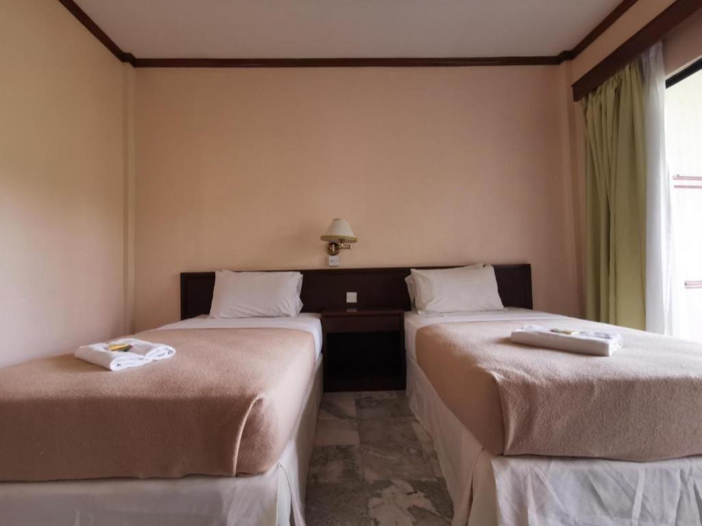 Oyo 89972 Borneo Paradise Beach Hotel Kota Kinabalu Eksteriør bilde